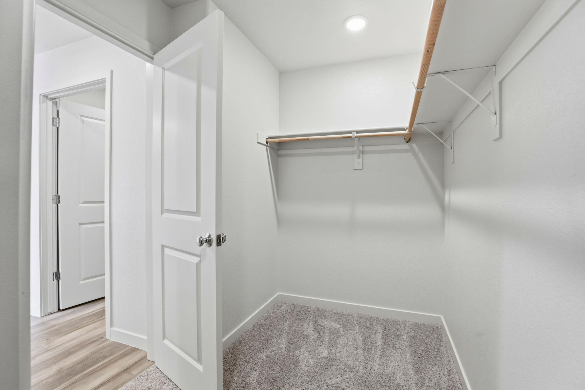 A white room with white walls.