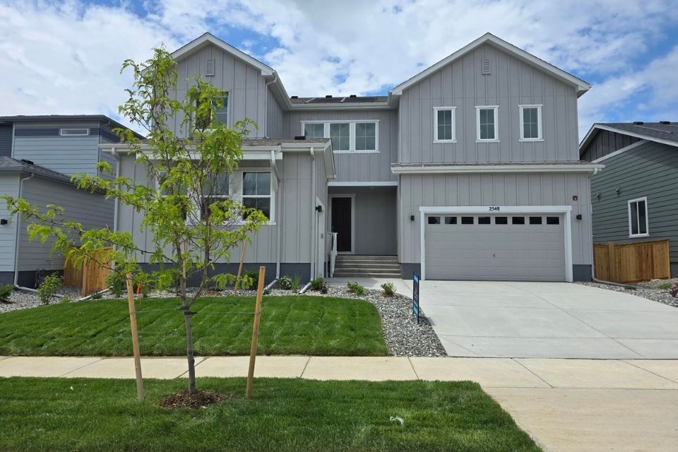 1607 2548 Lupton Lane