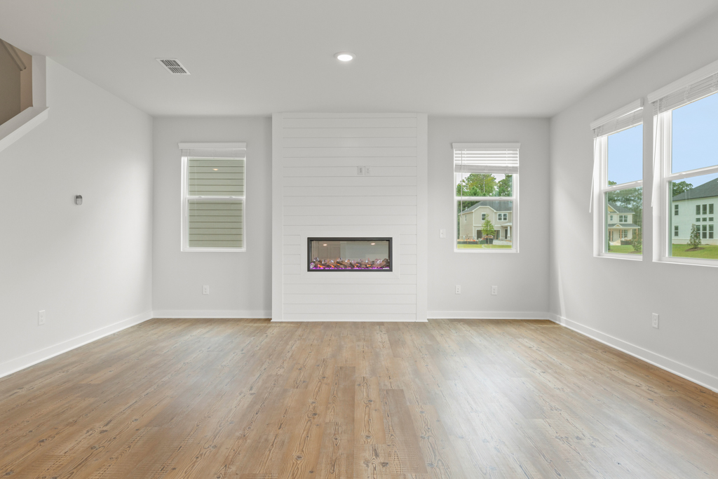 0102 5258 Mulberry Creek Way